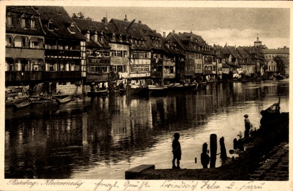Postcard Bamberg in Upper Franconia, city view of Bamberg on the water, buildings, children on the shore