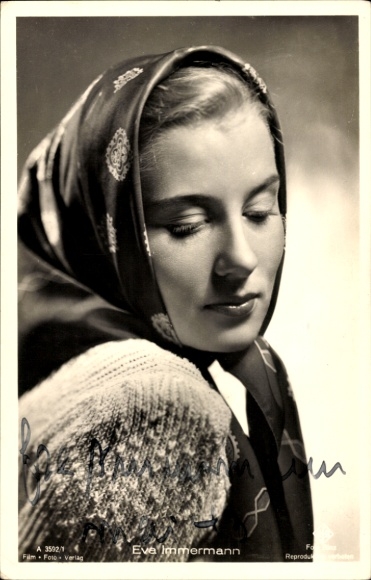 Postcard actress Eva Immermann, portrait, headscarf, autograph