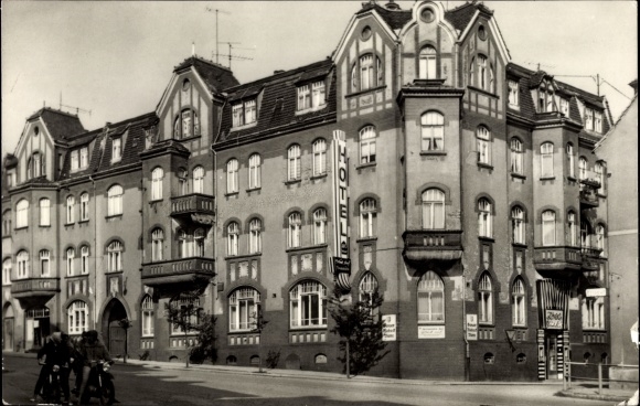 Ak Ronneburg in Thüringen, restaurant HO-Wismut, Hotel Glück aan
