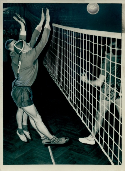 Photo Oranienburg, Handball, Soviet. Army selection against Oranienburg, November 16, 1955, Comenius School