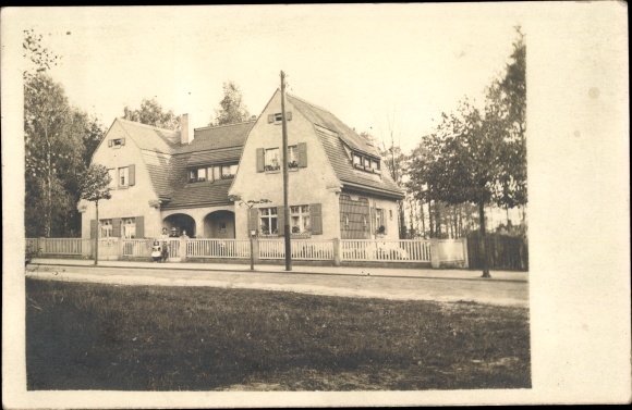 Photo Postcard Dresden Trachau, view of the house