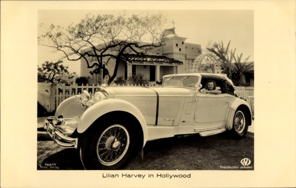 Ak Schauspielerin Lilian Harvey in Hollywood, Mercedes Benz Automobil