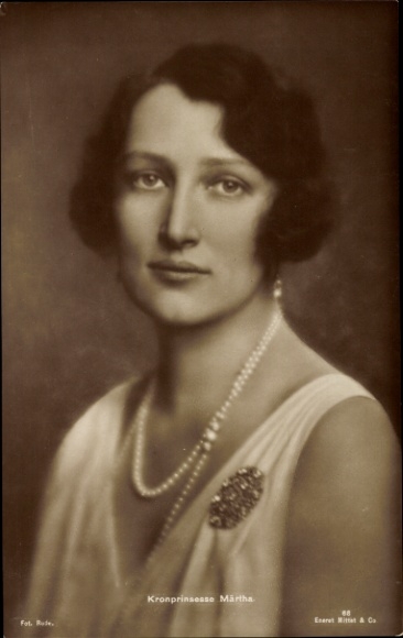 Ak Kronprinzessin Märtha von Schweden, Portrait