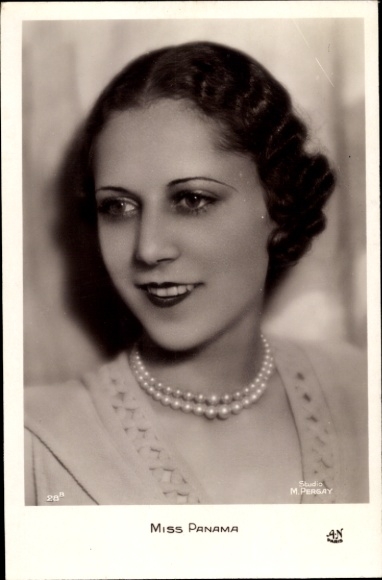 Ak Portrait von Miss Panama, Locken, Perlenkette