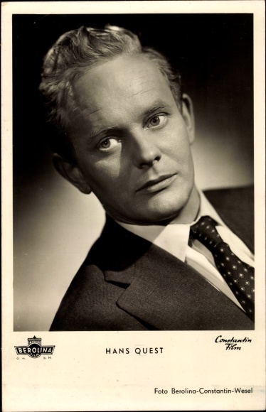 Postcard actor Hans Quest in the film The Holy Lie, Berolina, Constantin Film