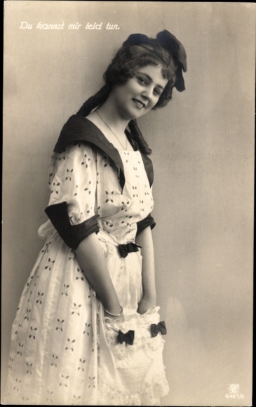 Ak Du kannst mir leid tun, Frau, Portrait
