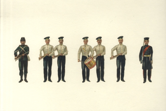 5 wafers soldiers in different uniforms, rifles, drum, size approx. 8.5 x 5.5 and 8.5 x 3 cm