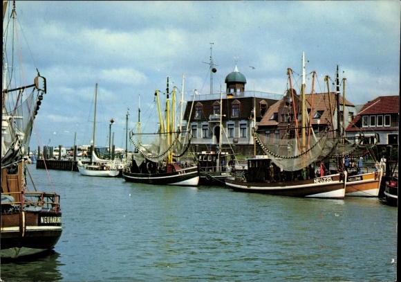 Postcard Neuharlingersiel in East Friesland, idyllic fishing port