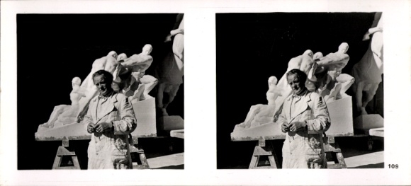 Stereo image photo "German Sculpture of Our Time", No. 109 Sculptor Josef Thorak before design