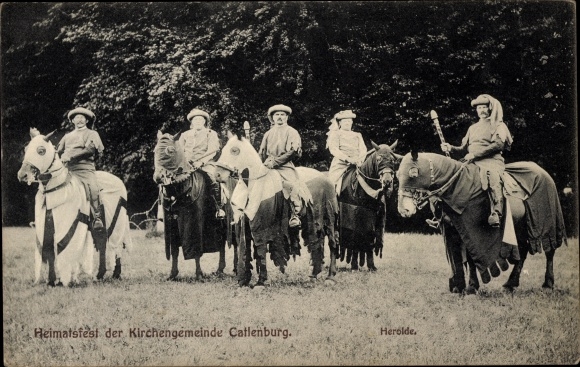 Postcard Catlenburg Katlenburg, local festival of the parish, costumes, heralds