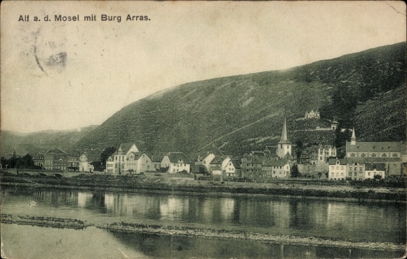 KP Alf nad Mozelą, Alf nad Mosel, Zamek Arras, rzeka, domy, góra