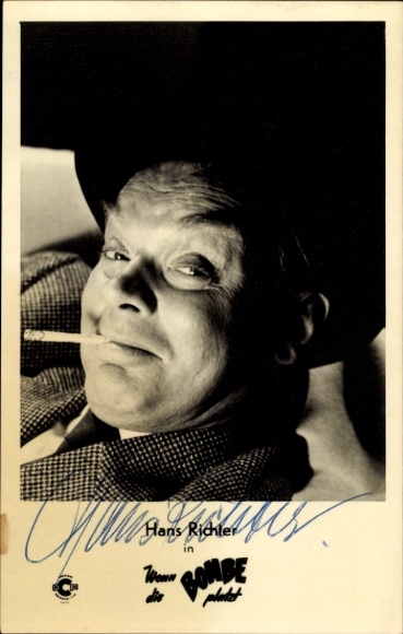 Postcard actor Hans Richter, portrait, When the bomb bursts, autograph