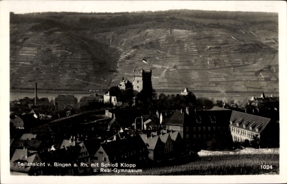 Postcard Bingen am Rhein, partial view of Bingen am Rhein with Klopp Castle and Real-Gymnasium