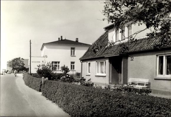 Postcard Börgerende Rethwisch on the Baltic Sea, Seestrasse