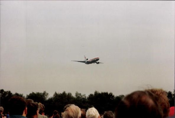 Set von 71 Fotos Flugzeuge und  Hubschrauber