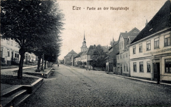 Postcard Elze in Hann. Lower Saxony, on the main street