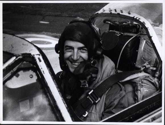 Photo American military aircraft, pilot