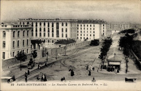 Ak Paris XVIII Montmartre, Nouvelles Casernes du Boulevard Ney