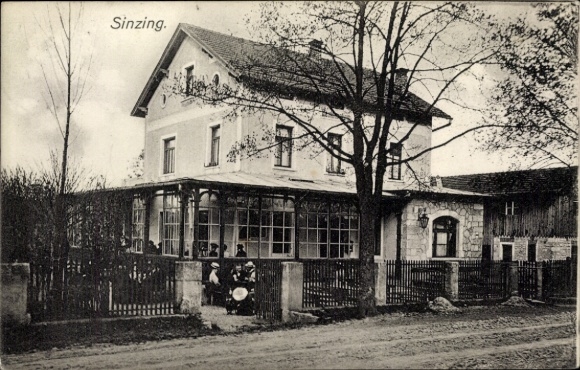 Ak Sinzing an der Donau Oberpfalz, Partie an einem Gasthaus
