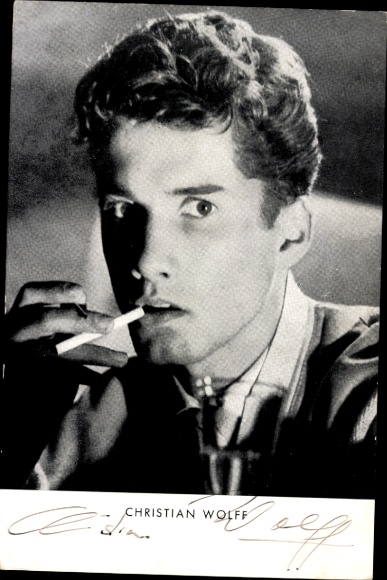 Ak Schauspieler Christian Wolff, Portrait, Autogramm, Zigarette