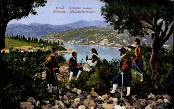 Postcard Gravosa Croatia, men in national costumes, rifles, Purver 10622