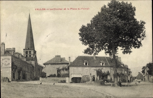 Postcard Vallon Allier, The Bell Tower and Place du Foirail