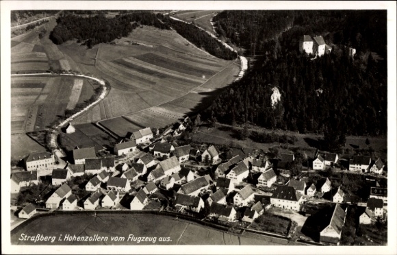 Ak Straßberg im Zollernalbkreis, Fliegeraufnahme