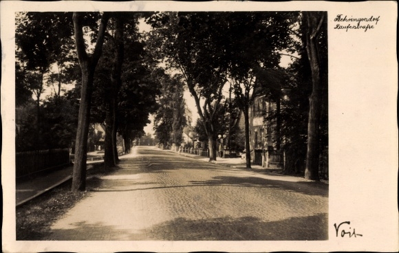 Ak Behringersdorf Schwaig bei Nürnberg in Mittelfranken, Blick in die Lauferstraße