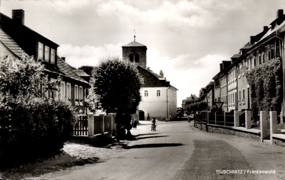 Postcard Teuschnitz in the Franconian Forest, street view, church