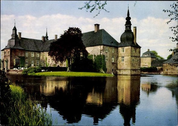 12 old PCs Dorsten in NRW, various views