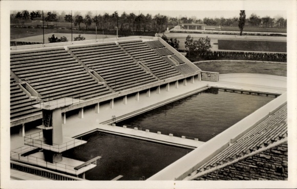 Postcard Berlin Charlottenburg Westend, Reichssportfeld, Swimming Stadium