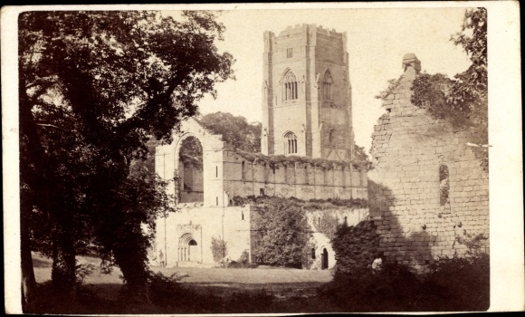 CdV Great Britain, around 1870, Abbey