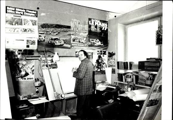 Photo Kalle Karp, Vihur, posters of car races, Le Mans 77