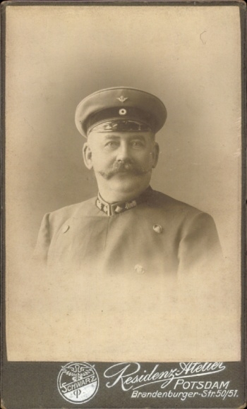 CdV railway official, train driver, portrait in uniform, Residenz-Atelier Potsdam, Brandenburger Str.