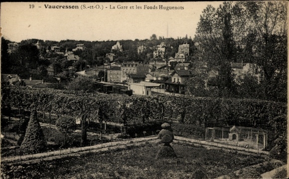 Ak Vaucresson Hauts de Seine,  Gare, Fonds Huguenots, Stadtansicht, Weinberge