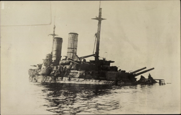 zdjęcie KP Rosyjski okręt wojenny, zatopiony pancernik Slava, bitwa pod Moonsund 1917 SMS Koenig