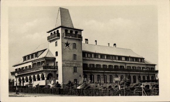 KP Budapeszt Węgry, Vörös Csillag Szálló, symbol gwiazdy, architektura