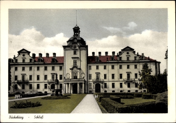Postcard Bückeburg in the district of Schaumburg, castle, architecture, gardens