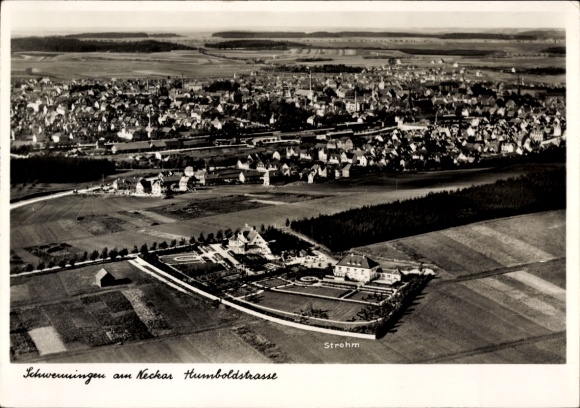 Ak Schwenningen am Neckar, luchtfoto van Neckar, Humboldstraße, landschap