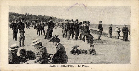 Postcard Grahamlands Australia, Charlotte Bay, beach life
