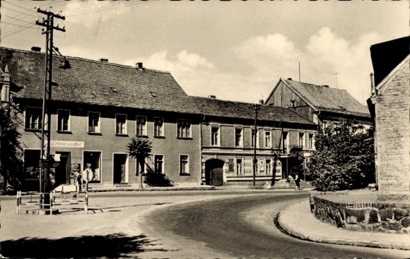 Postcard Jarmen in Western Pomerania, street view, Karl-Marx-Platz, historical buildings
