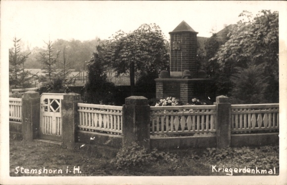 foto Ak Stemshorn in Nedersaksen, oorlogsmonument