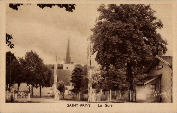 Postcard Saint Prive Yonne, La Gare