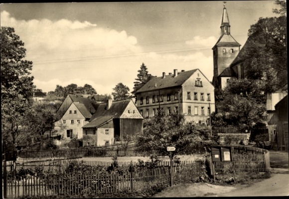 Ak Bärenstein (Kreis Annaberg) im Erzgebirge, Häuser, Kirche