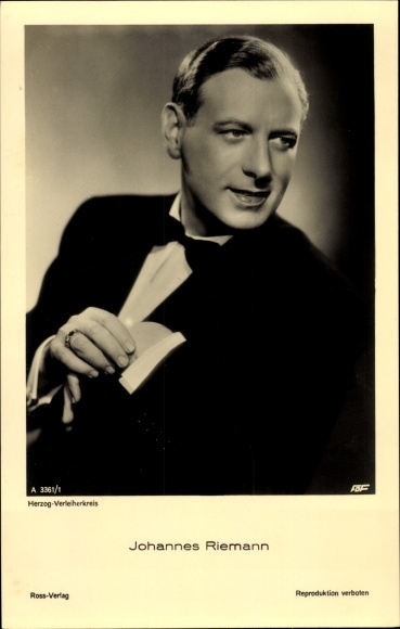 Postcard actor Johannes Riemann, Ross Verlag A 3361 1