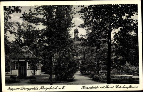 Postcard Königsbrück in Upper Lusatia, military training area, concert area with army accommodation office