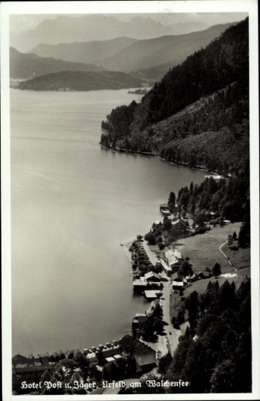 Postcard Urfeld am Walchensee Kochel am See, Hotel Post u. Jäger, aerial photograph