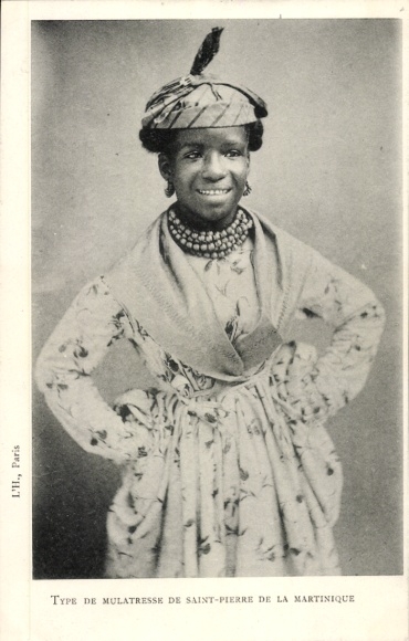 Ak Saint Pierre Martinique, Type de Mulatresse, Frau in traditioneller Kleidung