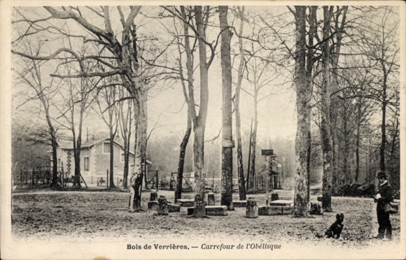 Ak Verrières le Buisson Essonne, Bois de Verrieres, Carrefour de l'Obelisque