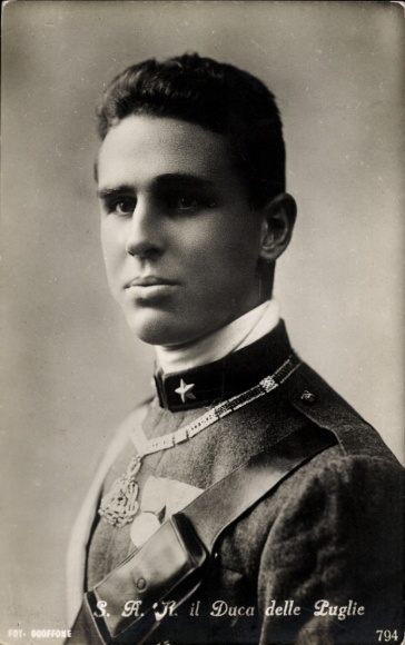 Ak S.A.R. il Duca delle Puglie, Portrait in Uniform